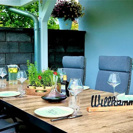 Holiday home Pool Sauna Entspannung Rangsdorf