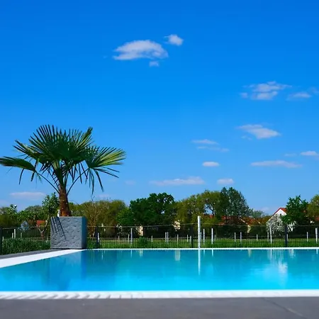 Holiday home Pool Sauna Entspannung Rangsdorf