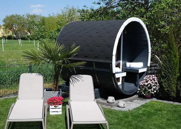 Semesterbostad Pool Sauna Entspannung